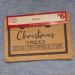 Holiday Style Christmas Tree Runner
